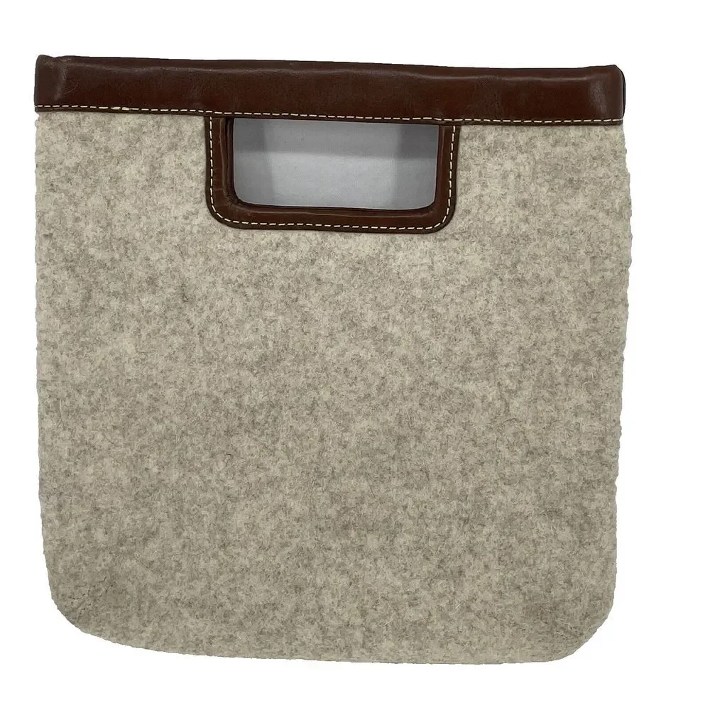 Banana Republic Y2K Vintage Bag Felt Wool Leather Beige 70s Vibe‎ Clutch Purse